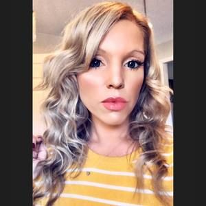 Meet your Posher, Jillian